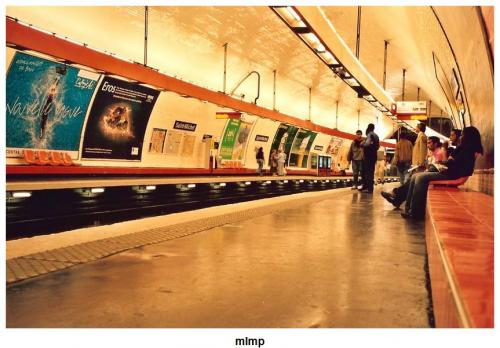 Vous êtes à la station St Michel.